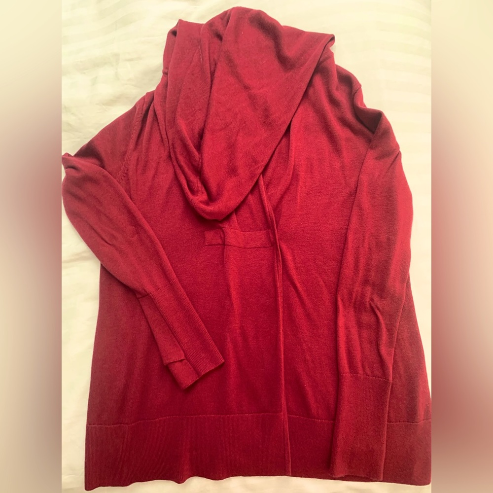 Lululemon hooded wrap sweater, sz 6. Great condition, like new, only worn twice.